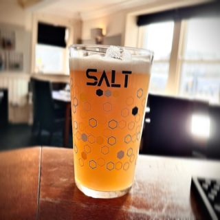 Just finished work? Feeling thirsty? @saltbeerfactory have got you covered. 

Jute - Session IPA | It might just be one of the best IPAs ever brewed. Well, we think so, anyway. 🍻